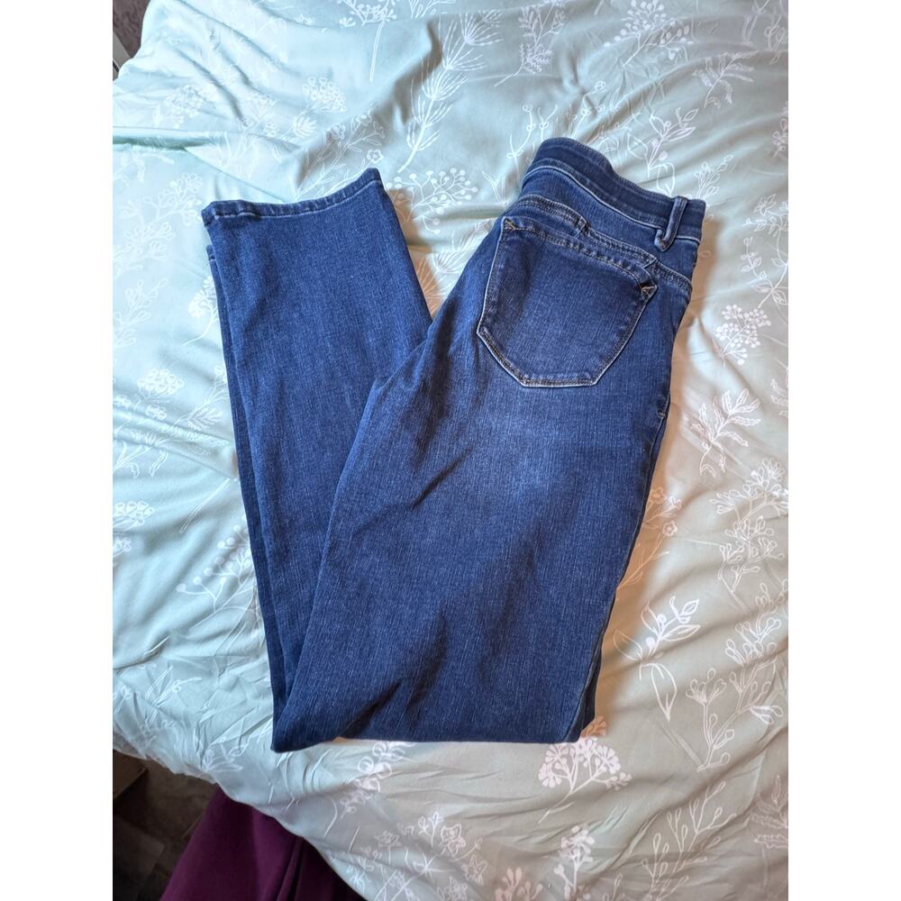 Democracy size 6 women’s jeans
